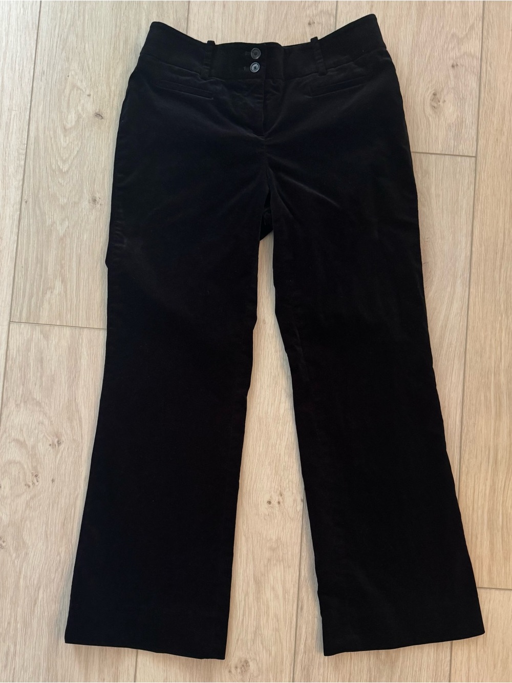 Ann Taylor LOFT size 4 women’s black velvet flat front wide leg dress pants